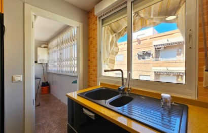 Reventa - Apartamento / piso - Elche Pedanías - Centro