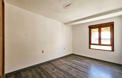 Reventa - Apartamento / piso - Elche Pedanías - Centro