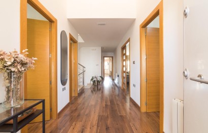 Reventa - Villa - Torrellano - Centro