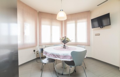 Reventa - Villa - Torrellano - Centro