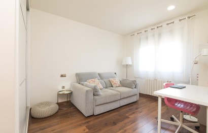 Reventa - Villa - Torrellano - Centro