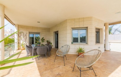 Reventa - Villa - Torrellano - Centro