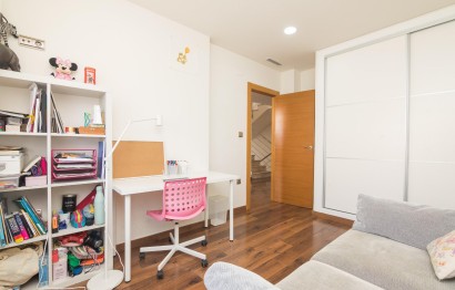 Reventa - Villa - Torrellano - Centro