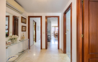 Reventa - Apartamento / piso - Benidorm - Centro