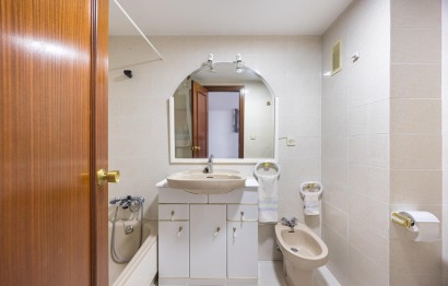 Reventa - Apartamento / piso - Benidorm - Centro