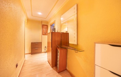 Reventa - Apartamento / piso - Benidorm - Colonia Madrid