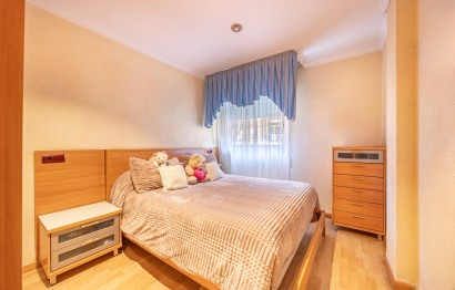 Reventa - Apartamento / piso - Benidorm - Colonia Madrid
