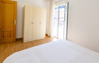 Reventa - Apartamento / piso - Santa Pola - Centro