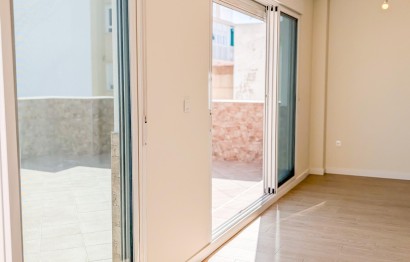 Reventa - Apartamento / piso - Santa Pola - Playa Levante