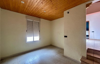 Reventa - Chalet - Elche - Sant Antón-Ciudad Jardín
