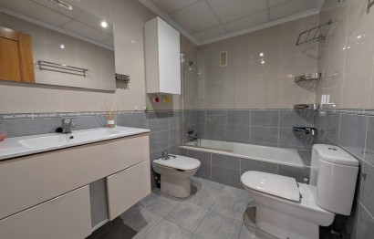 Location à long terme - Apartment - Elche - Porcelanosa