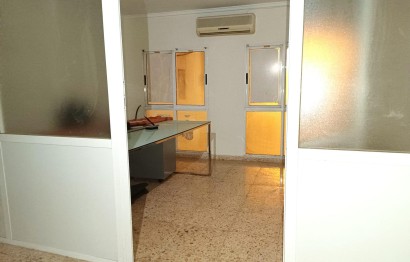 Reventa - Oficina - Elche - Corazon de Jesus