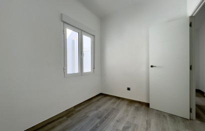 Reventa - Apartment - Aspe - Centro