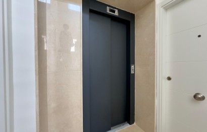 Reventa - Apartment - Aspe - Centro