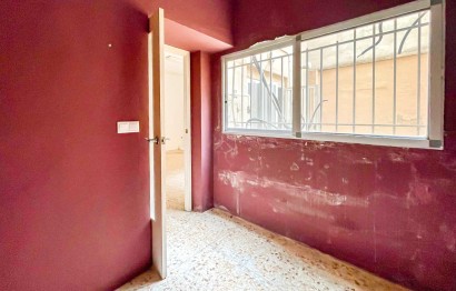 Revente - Commercial - Muro de Alcoy - Centro