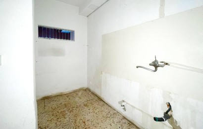 Revente - Commercial - Muro de Alcoy - Centro