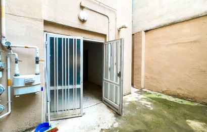 Revente - Commercial - Muro de Alcoy - Centro