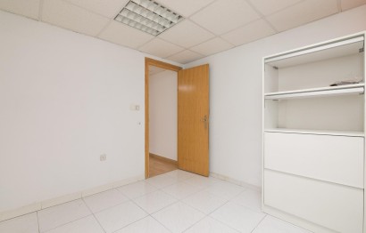 Resale - Oficina - Elche - Plaza Crevillente