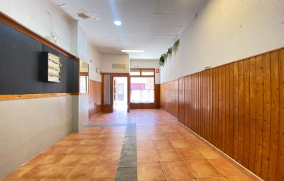 Alquiler a largo plazo - Comercial - Alicante - San Gabriel