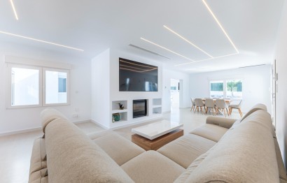 Resale - Villa - Elche Pedanías - PEÑA DE LAS AGUILAS