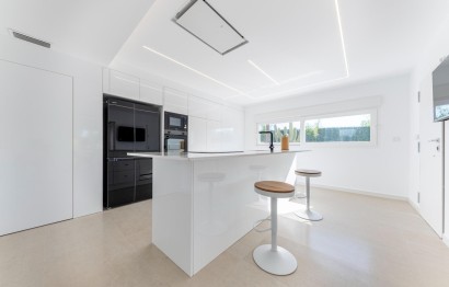 Resale - Villa - Elche Pedanías - PEÑA DE LAS AGUILAS