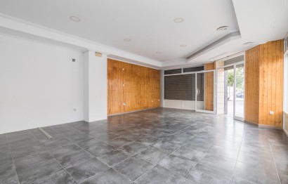 Reventa - Comercial - Torrellano - Centro