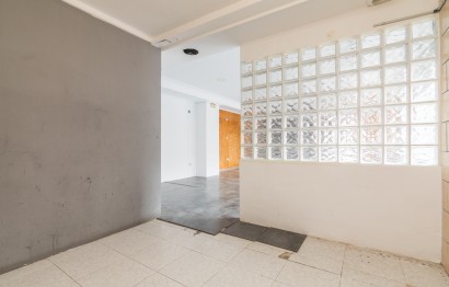 Reventa - Comercial - Torrellano - Centro