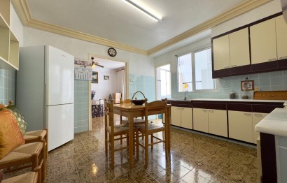 Reventa - Apartment - Elche - Plaza Obispo Siuri