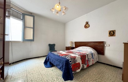 Reventa - Apartment - Elche - Plaza Obispo Siuri