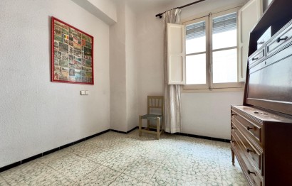 Reventa - Apartment - Elche - Plaza Obispo Siuri