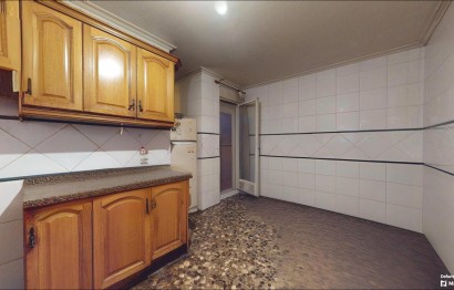 Resale - Apartment / flat - Elche - Torreta - Portalada