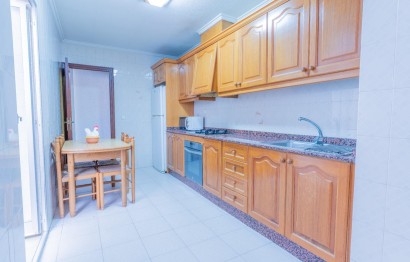 Revente - Appartement - Elche - Reina Victoria-Miguel Hernández