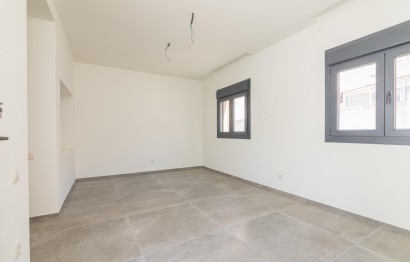 Reventa - Duplex - Elche - Raval - Puertas Coloradas