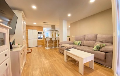 Revente - Appartement - Alicante - San Gabriel