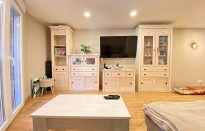 Revente - Appartement - Alicante - San Gabriel