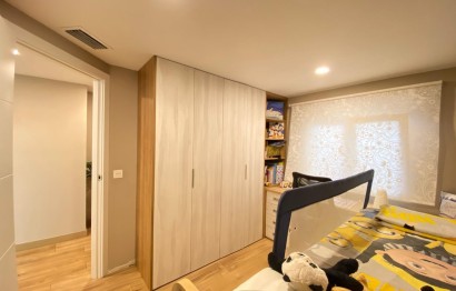 Revente - Appartement - Alicante - San Gabriel
