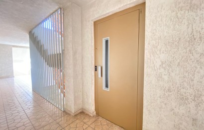 Revente - Appartement - Alicante - San Gabriel