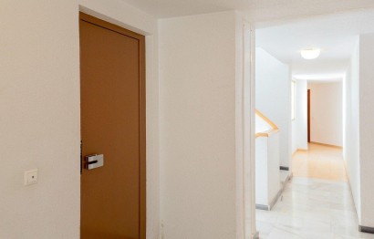 Reventa - Apartamento / piso - Santa Pola - Club nautico