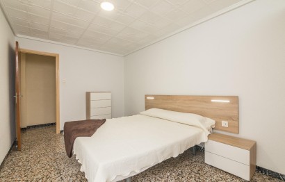 Reventa - Apartamento / piso - Elche - Plaza Crevillente