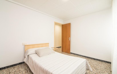 Reventa - Apartamento / piso - Elche - Plaza Crevillente