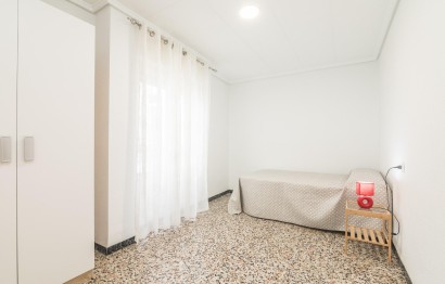 Reventa - Apartamento / piso - Elche - Plaza Crevillente