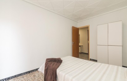 Reventa - Apartamento / piso - Elche - Plaza Crevillente