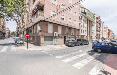 Reventa - Apartamento / piso - Elche - Plaza Crevillente