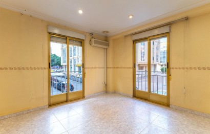 Reventa - Apartamento / piso - Elche - Altabix