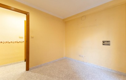Reventa - Apartamento / piso - Elche - Altabix