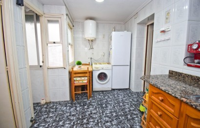 Reventa - Apartamento / piso - Elche - Centro