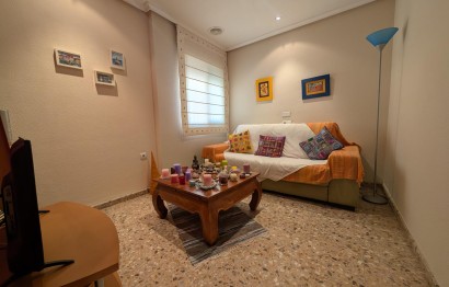 Alquiler a largo plazo - Apartment - Elche - Carrús Oeste