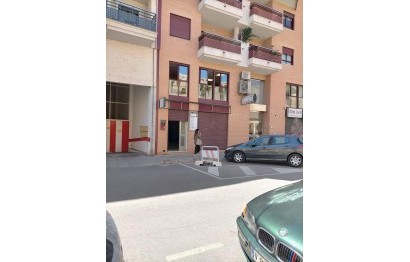 Reventa - Comercial - Orihuela Costa - Barrio de la Ocarasa