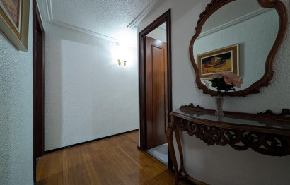 Reventa - Apartment - Elche - Corazon de Jesus