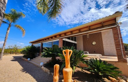 Resale - Villa - Jacarilla